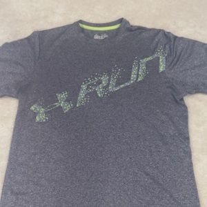 🦋 Under Armour Shirt